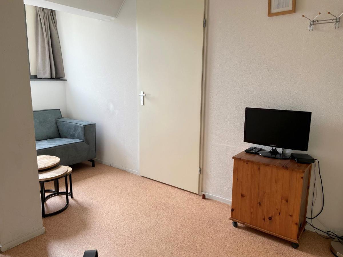 Vakantieoord "De Peppelhoeve" Koudekerke Esterno foto